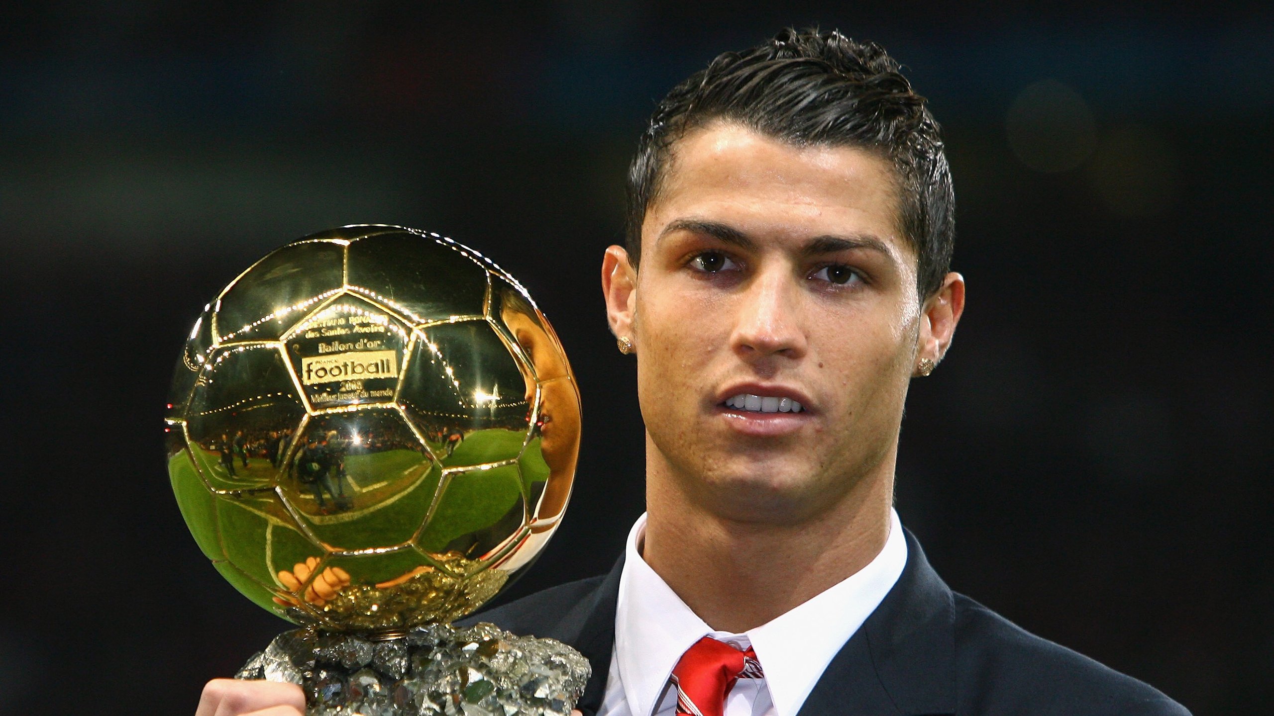 开云APP-当美国横扫冰岛成为现实，足球如何重绘世界权力地图？